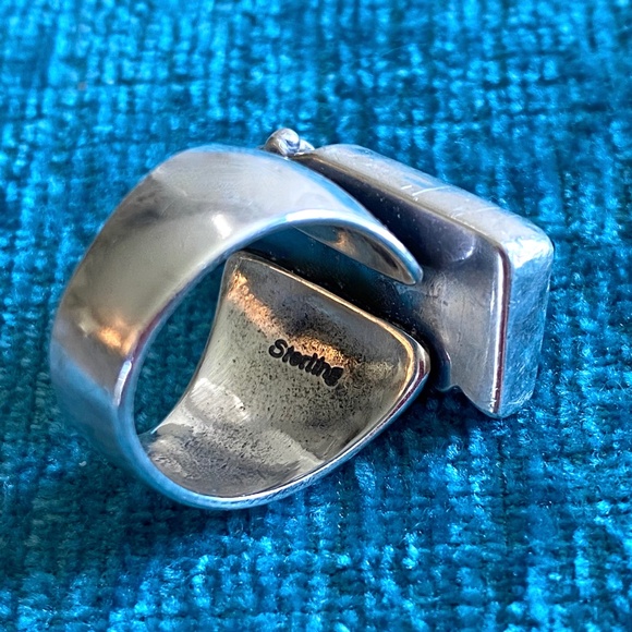 HANDMADE ONYX & STERLING ADJUSTABLE RING - Picture 5 of 5